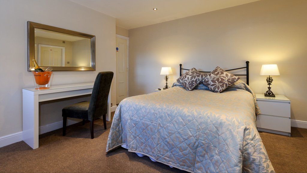 Cheshire Hospitality Ltd T\/A Lennox Lea Studios & Apartments Sale Exterior foto